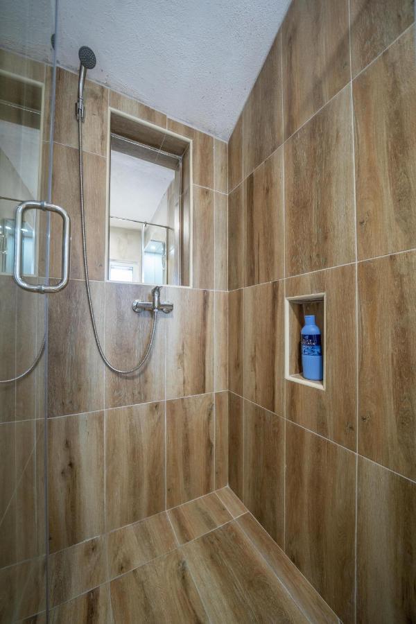 Apartman Anja Рисан Екстериор снимка